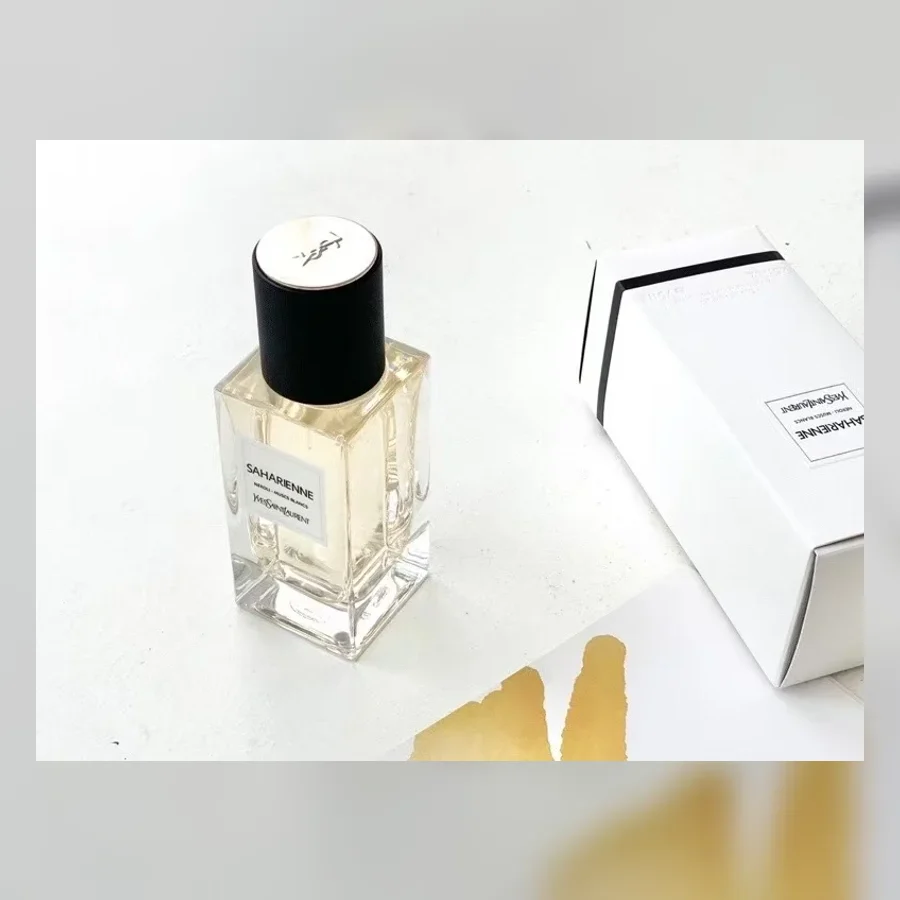 美妆套装展示款产品图
