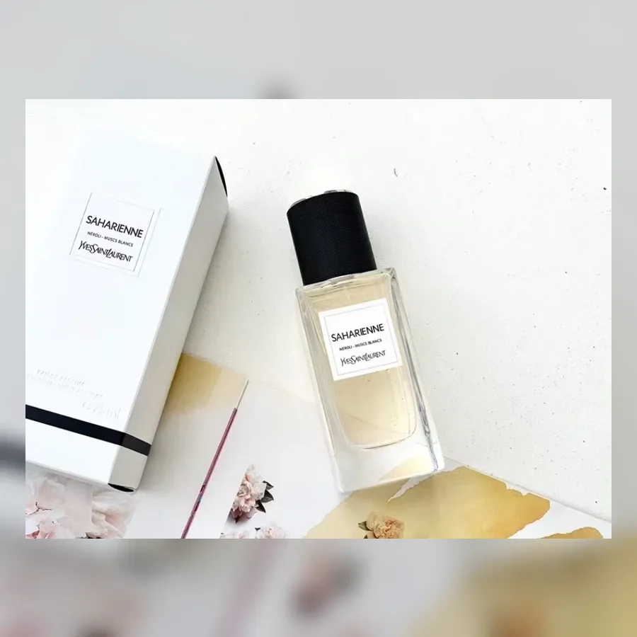 护肤单品展示款产品图
